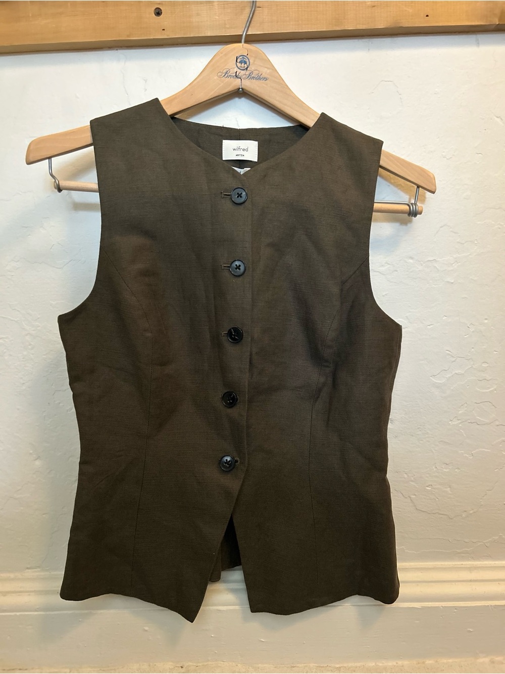 Aritzia Olive Green Sleeveless Button Vest
